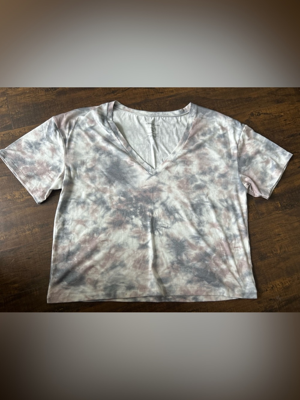 V-Neck Tie-Dye Short Sleeve Tee - Pink and Gray